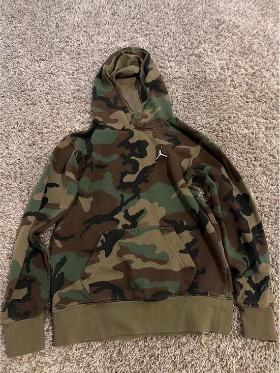 Jordan Other - Jordan Boys Large Camo Hoodie - Classic Fit, Green Camouflage